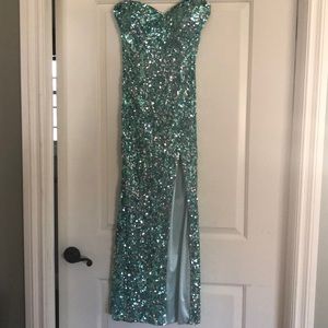 Primavera prom dress